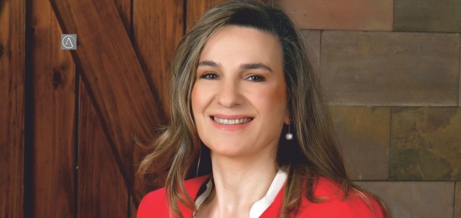 You are currently viewing Dr. Reine Youssef: Weaving Wisdom and Vision for a Sustainable Future