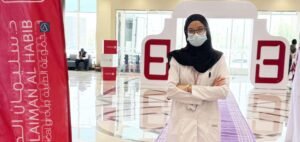 Read more about the article Manal AlDakheel: The Quiet Architect who is Rewriting Healthcare’s Leadership Blueprint