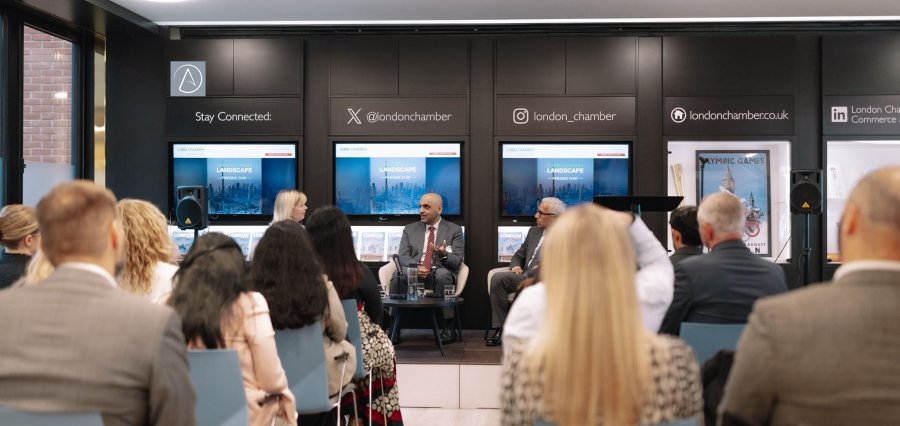 You are currently viewing Dubai Chambers Showcases Investment Opportunities to UK Businesses in London Dialogue
